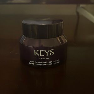 KEYS moisturizer